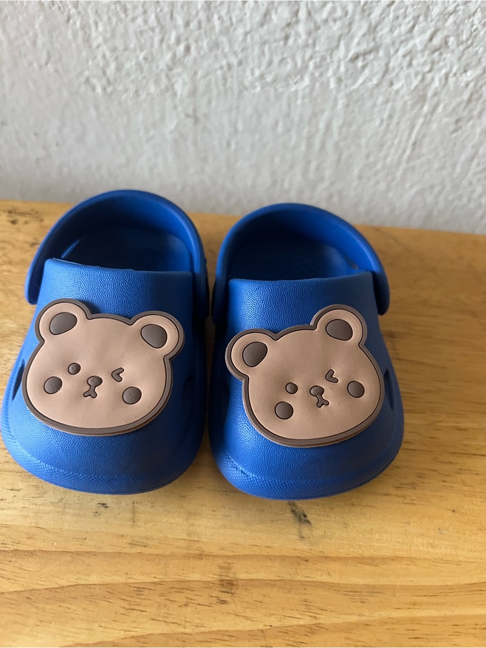 Kids Blue Bear Clog Shoes